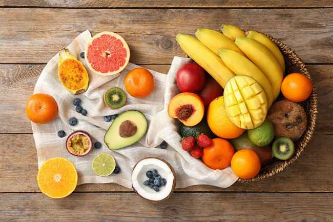 Buah-Buahan: Sumber Nutrisi Alami untuk Tubuh Sehat dan Bugar