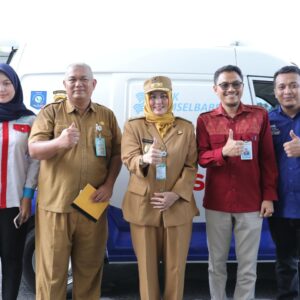 Pemprov Kep. Babel Terima Bantuan Mobil Samling dari Bank Sumsel Babel