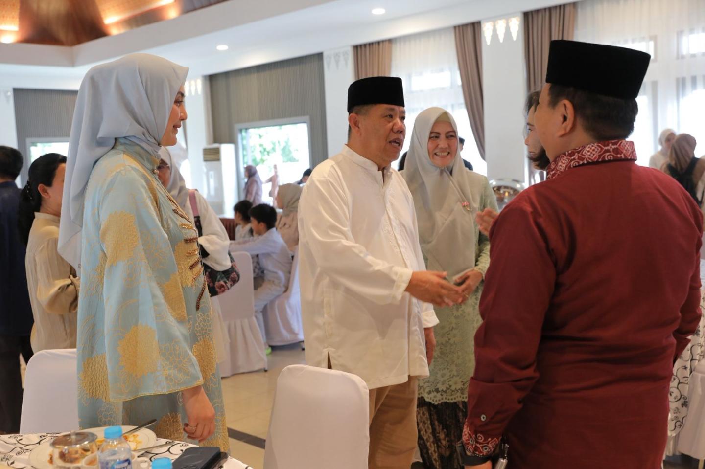 Suka Cita Open House Iduladha Gubernur Hidayat Arsani, Pererat Silaturahmi Bersama Masyarakat