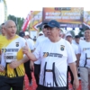 Gubernur Hidayat Arsani Lepas Ribuan Peserta Bhayangkara Babel Run 2025