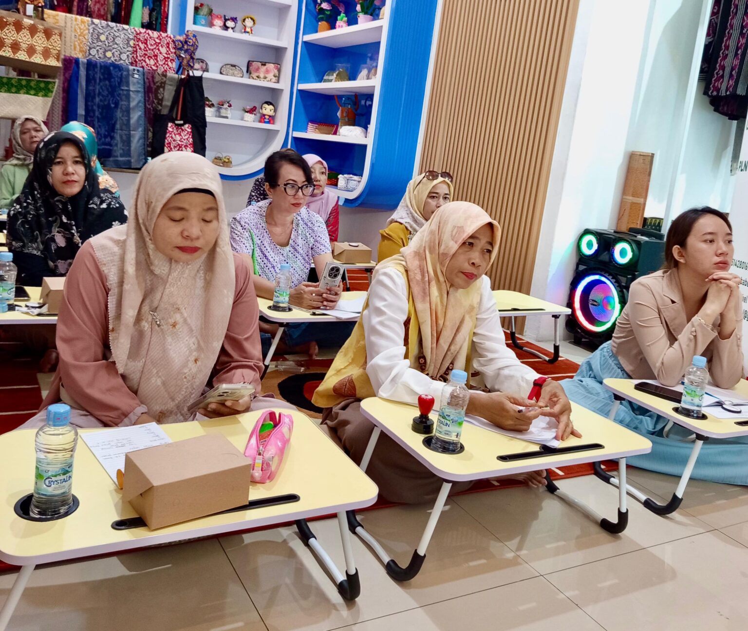 Dukung UMKM Naik Kelas, PLN dan KPP Pratama Bangka Gelar Edukasi Pajak dan Keuangan Bagi Mitra HUB UMK PLN Babel