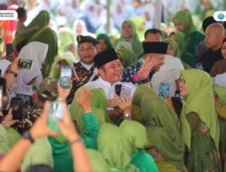HD Ingatkan Pentingnya Peran Ibu – Ibu Siapkan Generasi Indonesia Emas 2045