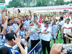 Turnamen Sepak Bola Antar OPD Ditutup, Herman Deru Langsung Buka Piala Gubernur U-15 , Target Cetak Bibit Unggul