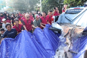 Kapolda Babel Ajak Anggota Lepaskan Ratusan Ikan Dan Burung Di Kawasan Taman Bhaypark