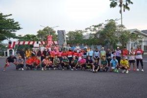 Panaskan Suasana Jelang TINS Half Marathon 2025, PT Timah Gelar Race Pack Collection, Talkshow Bareng Atlet Nasional dan Running Influencer Hingga Shake Off Run
