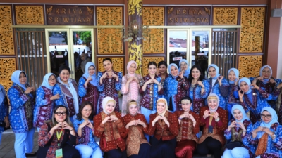 Kunjungi Kriya Sriwijaya, Selvi Gibran Lihat Langsung Potensi dan Perkembangan Kerajinan Tangan Sumatera Selatan