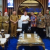 Perkuat Sinergi, Gubernur Sumsel dan PT Pusri Bahas Ketersediaan Pupuk untuk Petani